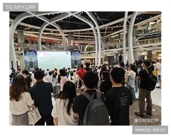 太阳报：英乙索尔福德城大幅改造主场新增球迷区顶棚提升观赛体验